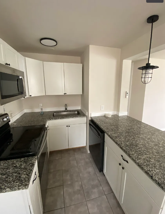 5706 Pickfair Circle